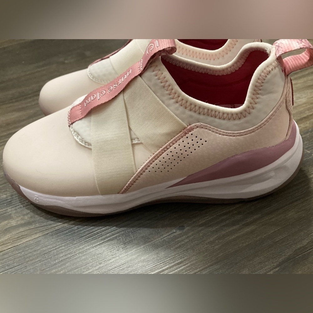 Clove Nurse Clara Women’s Size 6.5 Shoes - Picture 2 of 6